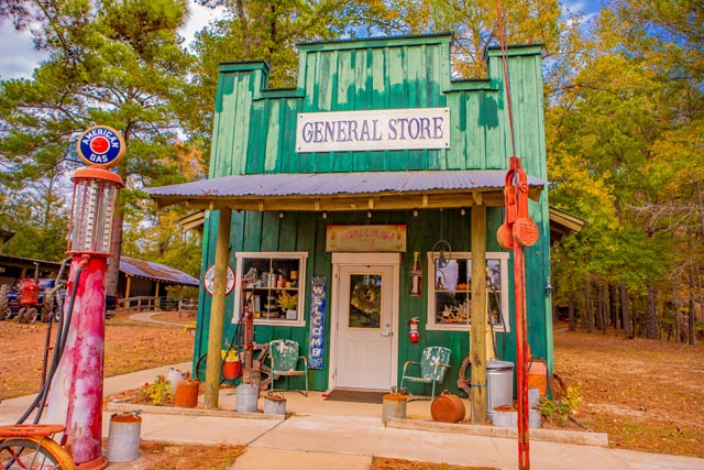 Visit Lindale